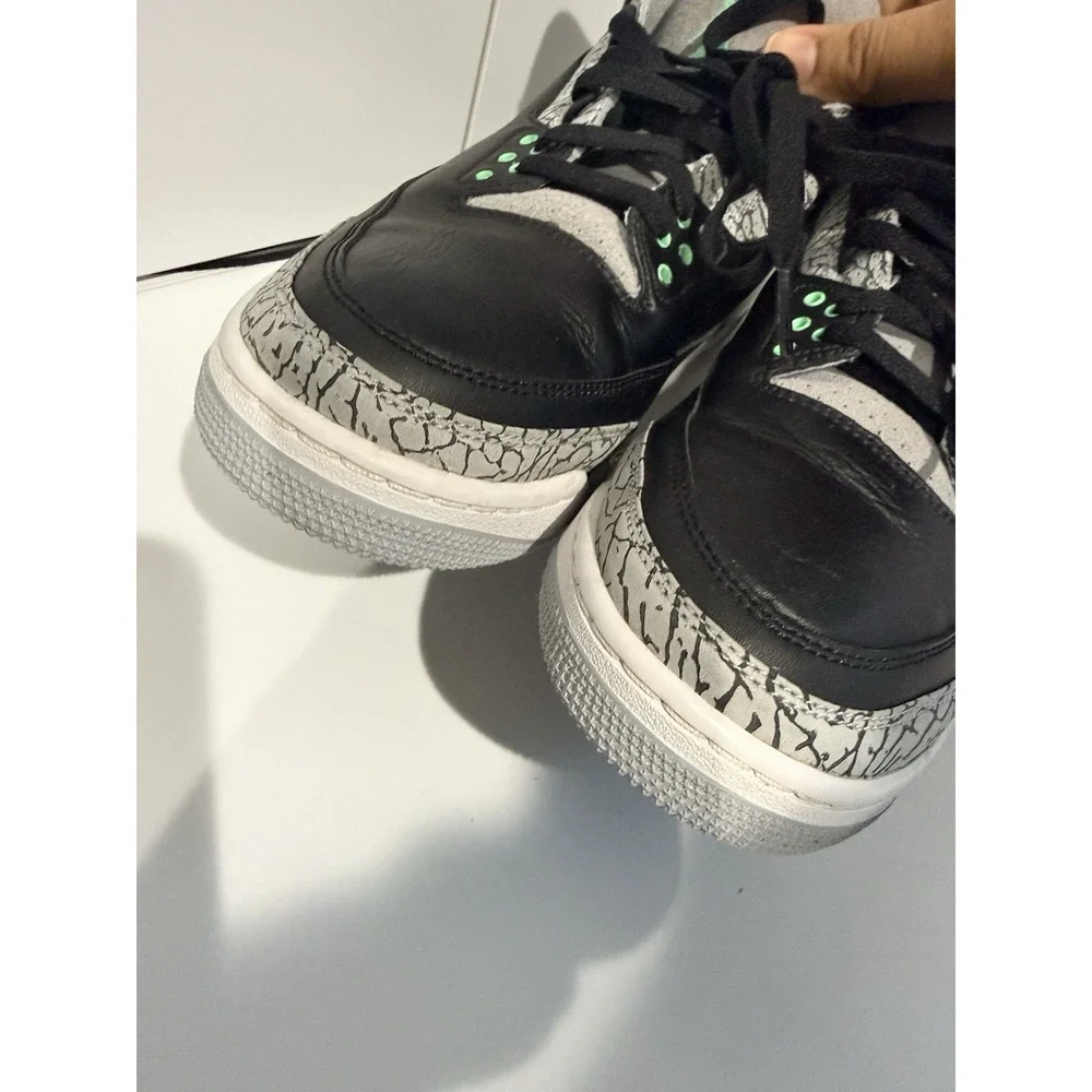 Nike Air Jordan 3 Retro Men's Size 11.5‎ Black/Green Glow Grey, CT8532-031